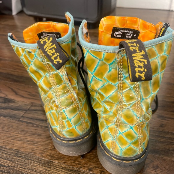 Vintage Dr. Martens - Picture 2 of 7